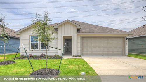 747 Prince Albert, Seguin, TX, 78155-3687 | Card Image