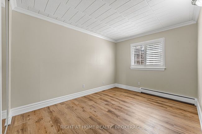 102 - 20 John St, Condo with 2 bedrooms, 1 bathrooms and 3 parking in Grimsby ON | Image 19
