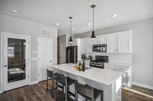 23087 Hazel Ln, Rogers, MN, 55374-6005 | Card Image