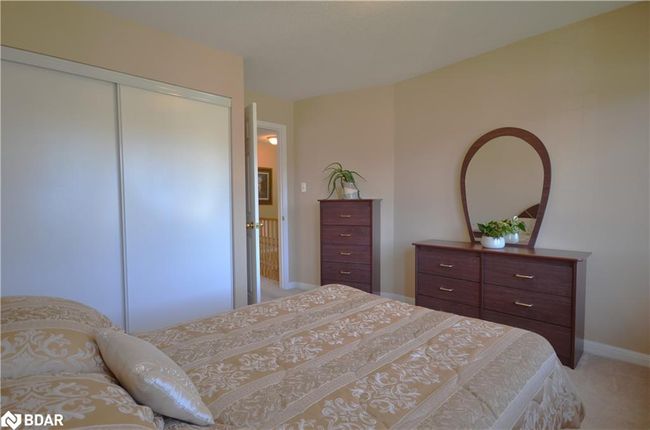 21 Red Pine Cres, House other with 2 bedrooms, 2 bathrooms and 6 parking in Wasaga Beach ON | Image 21