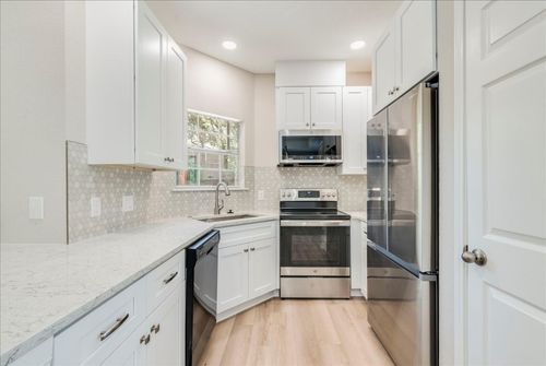 apt-152-3809 Spicewood Springs Rd, Austin, TX, 78759-8955 | Card Image