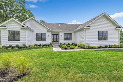 3 Hunting Ridge Rd, Middlebury, CT, 06762 | Card Image