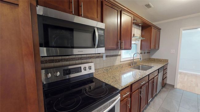 2415 E Hammond Lake Dr, House other with 5 bedrooms, 2 bathrooms and null parking in Bloomfield Hills MI | Image 18