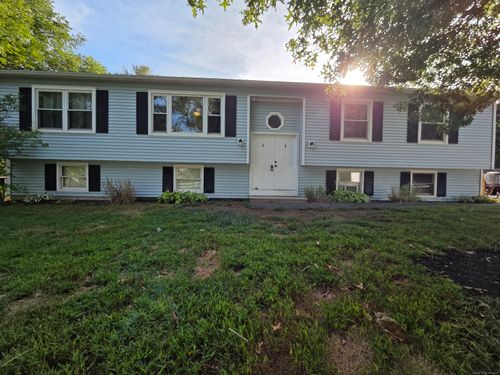 2C Pleasant St, Plainfield, CT, 06374-1058 | Card Image