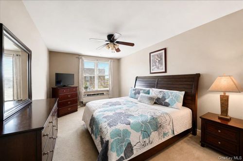 712-333 Bronx River Road, Yonkers, NY, 10704 | Card Image