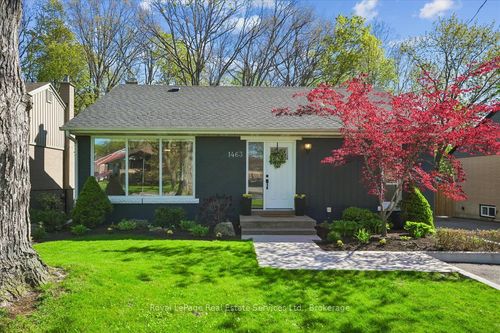 1463 Augustine Dr, Burlington, ON, L7P2N1 | Card Image