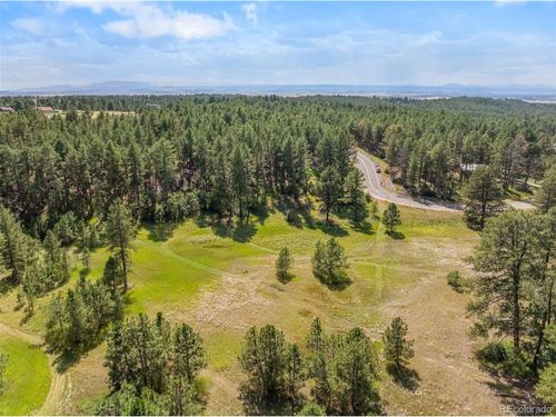 1133 Tomichi Dr, Franktown, CO, 80116-8537 | Card Image