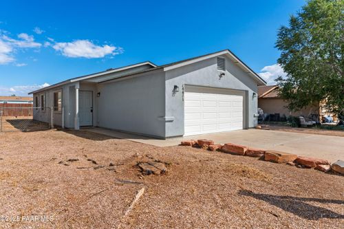 24421 N Diamond Head Ave, Paulden, AZ, 86334-4012 | Card Image