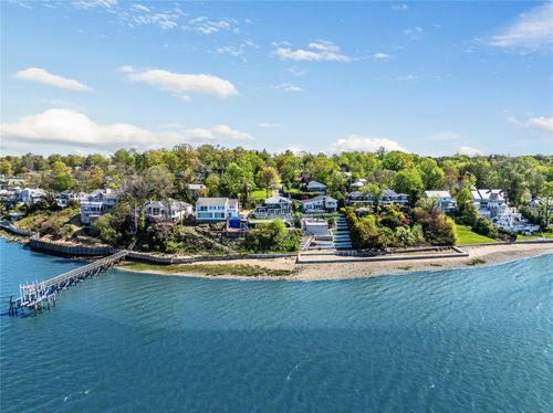 14 Shorecliff Pl, Great Neck, NY, 11023-2016 | Card Image
