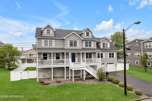 728 Brook Ave, Union Beach, NJ, 07735-3143 | Card Image