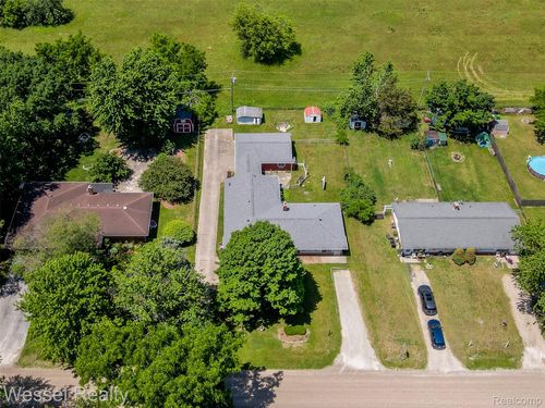 57121 Omo Rd, Ray Twp, MI, 48096-4522 | Card Image