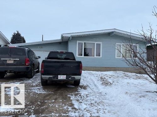 5234 47 Ave, Vegreville, AB, T9C1N2 | Card Image