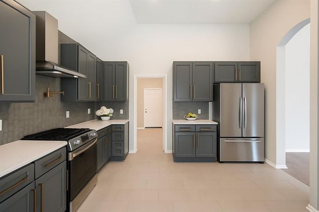 Staged - Kitchen | Image 5