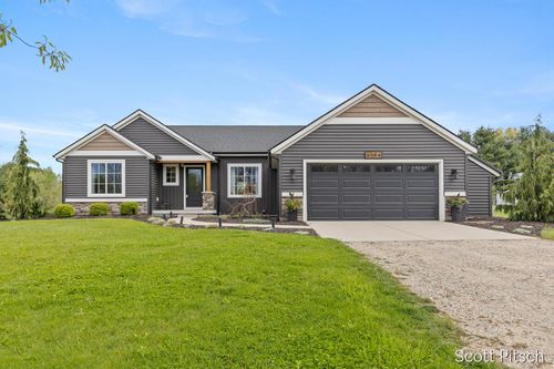 6584 Mapleview Drive, Hastings, MI, 49058 | Card Image