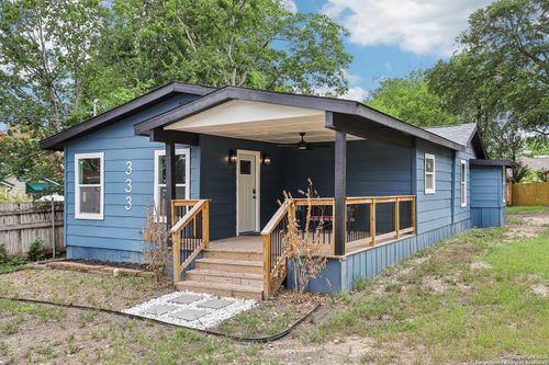 333 S Mesquite Ave, New Braunfels, TX, 78130-6366 | Card Image