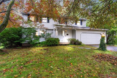 212 Riverdale Rd, Liverpool, NY, 13090-2810 | Card Image