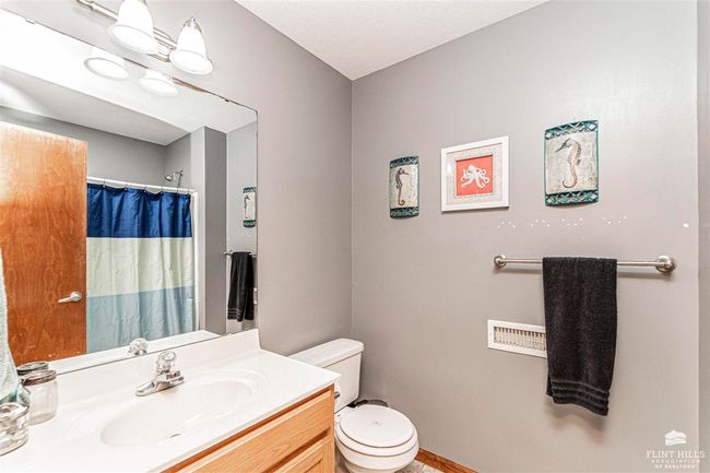 1309 Spring Hill Dr, House other with 4 bedrooms, 3 bathrooms and null parking in Junction City KS | Image 24