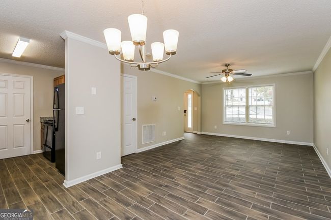 68 Gilliams Xing Sw, House other with 2 bedrooms, 3 bathrooms and null parking in Cartersville GA | Image 6