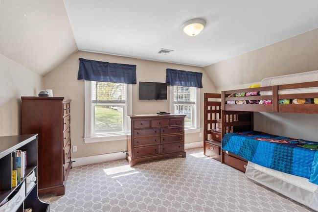 45 Franklin St, House other with 3 bedrooms, 2 bathrooms and null parking in Derry NH | Image 25