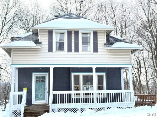 228 Westminster Ave, Syracuse, NY, 13210-3004 | Card Image