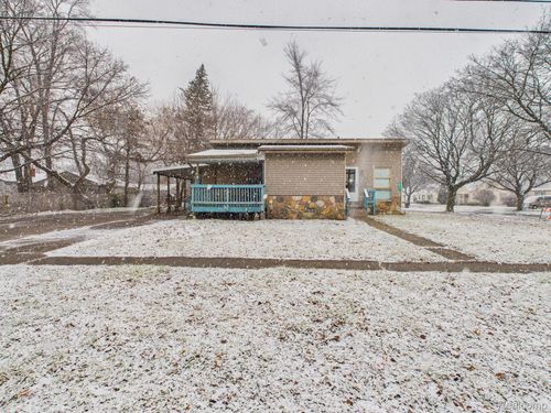 3373 Kent St, Flint, MI, 48503-4419 | Card Image