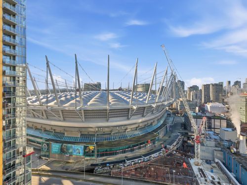 2001-668 Citadel Parade, Vancouver, BC, V6B1W6 | Card Image