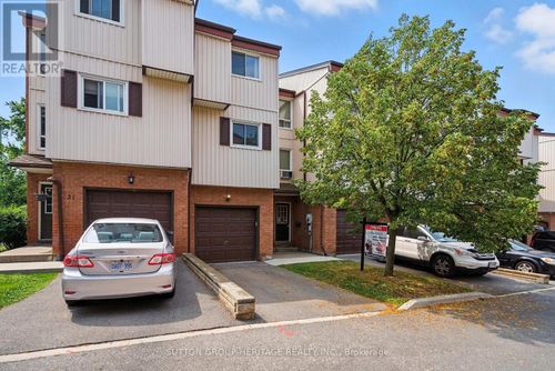 29-601 Galahad Dr, Oshawa, ON, L1K1L9 | Card Image