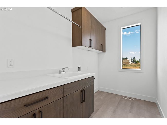899 Butte Dr, House other with 5 bedrooms, 3 bathrooms and 2 parking in ForestGrove OR | Image 44