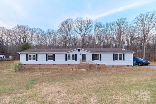 242 Granite Ridge Ln, Winston-Salem, NC, 27107-4307 | Card Image