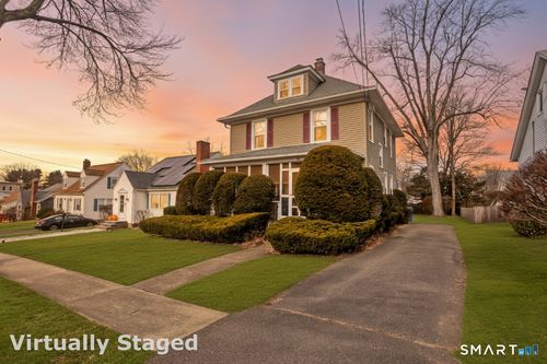 61 Fairview Ave, Enfield, CT, 06082-4343 | Card Image