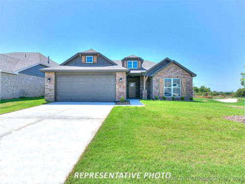 3401 E 153rd St S, Bixby, OK, 74008-4774 | Card Image