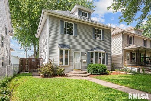 1913 3rd St, Moline, IL, 61265-4636 | Card Image