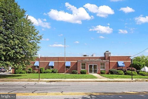 457 E North St, CARLISLE, PA, 17013-2655 | Card Image