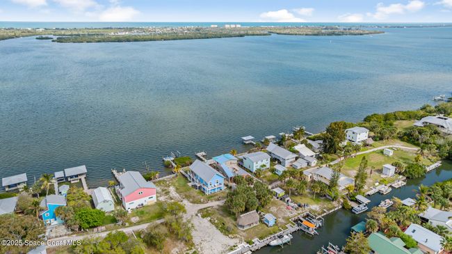 B - 18 Vip Is, House other with 2 bedrooms, 2 bathrooms and null parking in Grant FL | Image 65