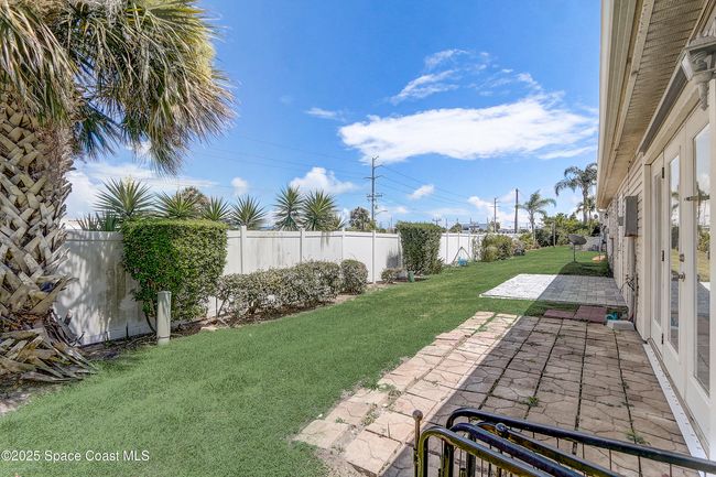 53 Emerald Ct, Townhouse with 2 bedrooms, 3 bathrooms and null parking in Satellite Beach FL | Image 37
