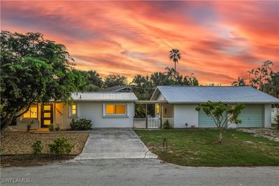 27660 Riverdale Lane, House other with 2 bedrooms, 1 bathrooms and null parking in Bonita Springs FL | Image 2