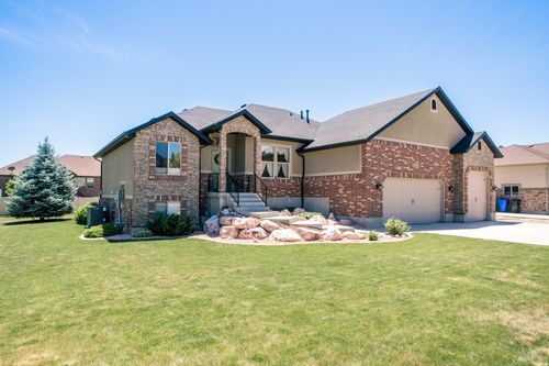2611 2450, Farr West, UT, 84404-8710 | Card Image
