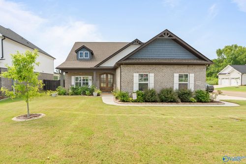 19904 Pebble Brook Ln, Athens, AL, 35611-6174 | Card Image