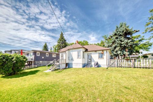 1512 Child Avenue Ne, Calgary, AB, T2E5E4 | Card Image