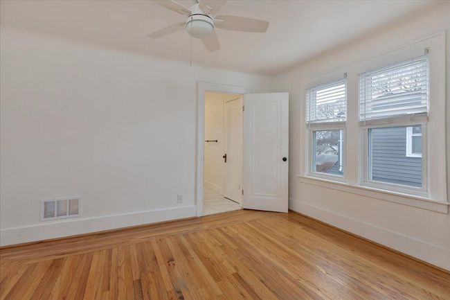 32-271EWoodlandSt_188 | Image 20