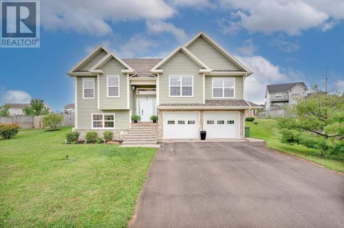 15 Lily Crt, Stratford, PE, C1B0H6 | Card Image