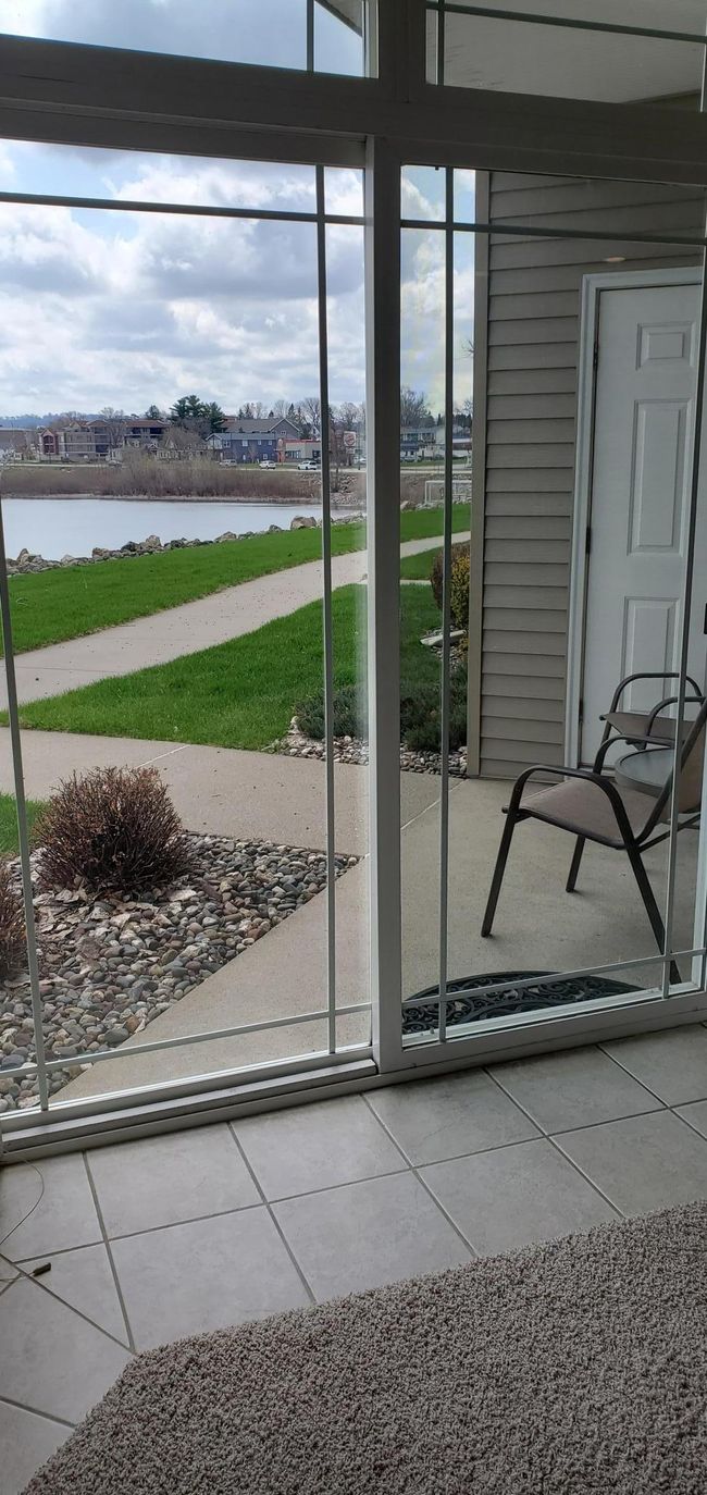 STE-108 - 100 Central Point Rd, Condo with 1 bedrooms, 1 bathrooms and null parking in Lake City MN | Image 14