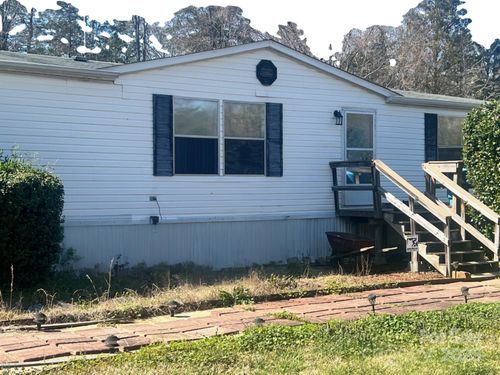 5320 Golden Pond Dr, York, SC, 29745-8105 | Card Image