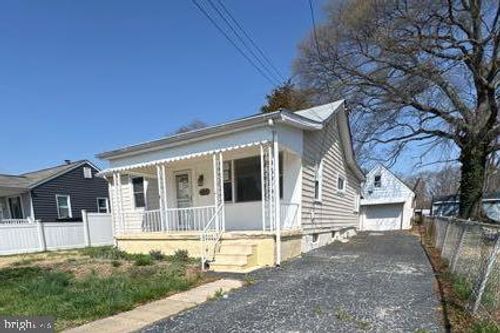 910 Renfrew St, ESSEX, MD, 21221-5208 | Card Image