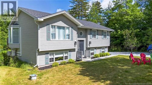 177 Vincent Rd, Quispamsis, NB, E2E1P5 | Card Image