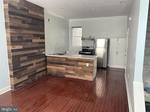 2f-628 N 16th St, PHILADELPHIA, PA, 19130-3421 | Card Image