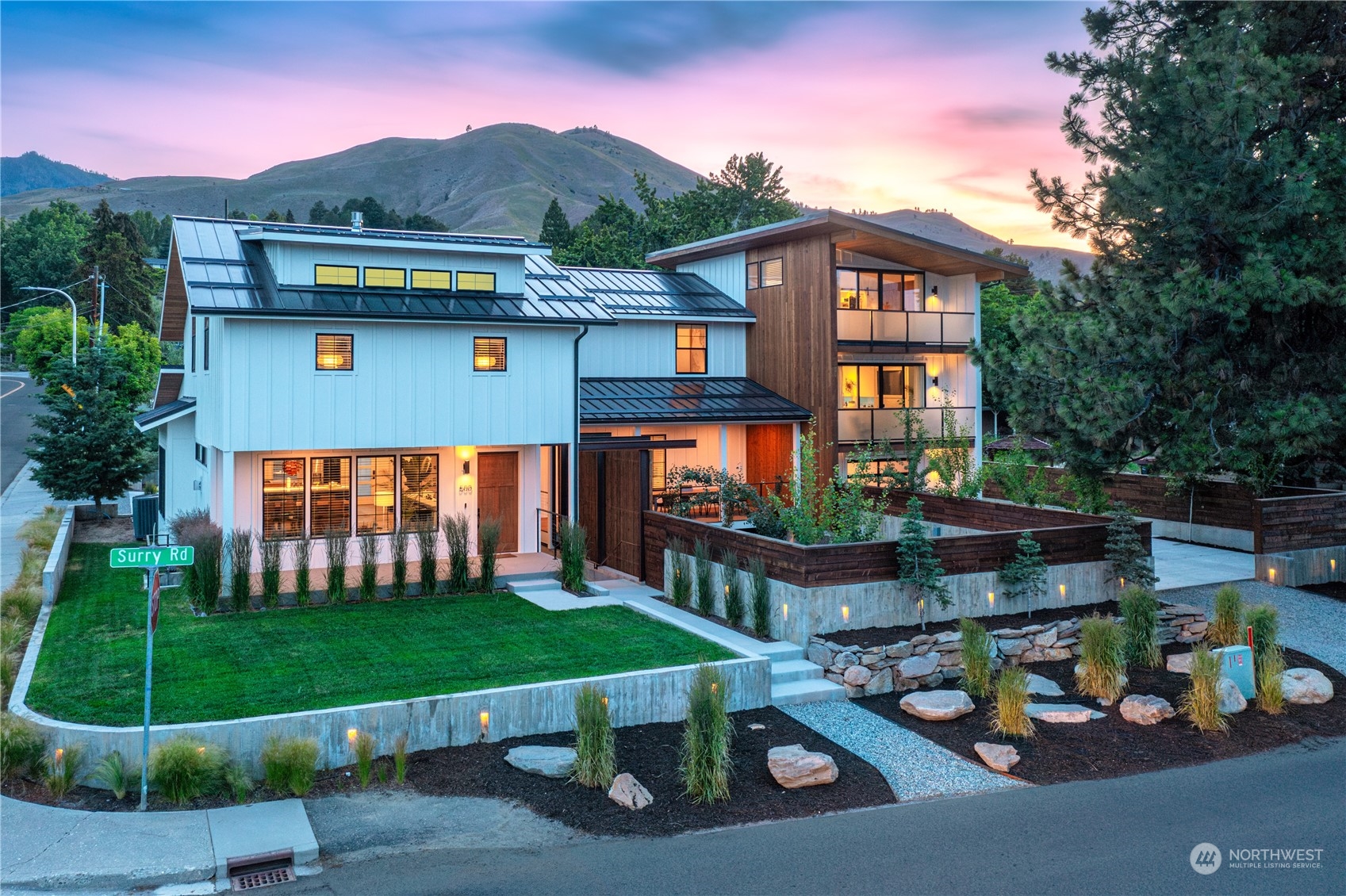 Surry Rd, Wenatchee, WA 98801