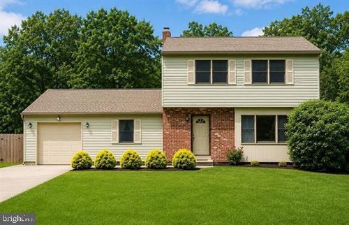 46 Christian Dr, ELMER, NJ, 08318-3021 | Card Image