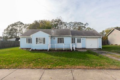 1439 Penn Avenue, House other with 2 bedrooms, 1 bathrooms and null parking in Mishawaka IN | Image 2