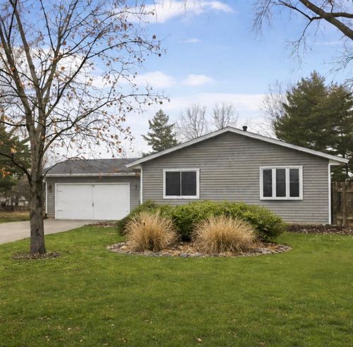 8316 Hampshire Ave N, Brooklyn Park, MN, 55445-2233 | Card Image